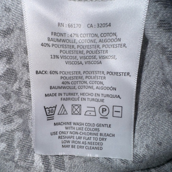 New AKEMI + KIN Marietta Cocoon Top Shirt Blouse Gray Snake Skin Anthropologie L - Picture 11 of 14